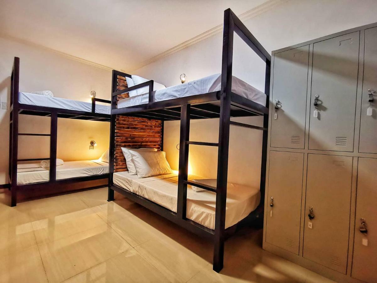 Bakawan Hostel Đảo Đảo Coron Ngoại thất bức ảnh